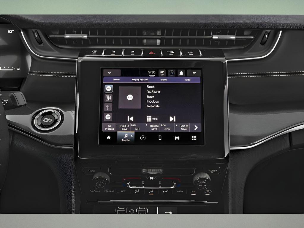 new 2025 Jeep Grand Cherokee L car, priced at $66,195