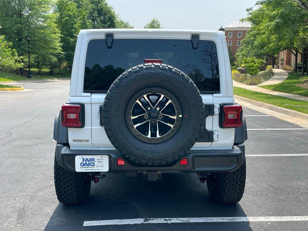 new 2025 Jeep Wrangler car, priced at $52,761