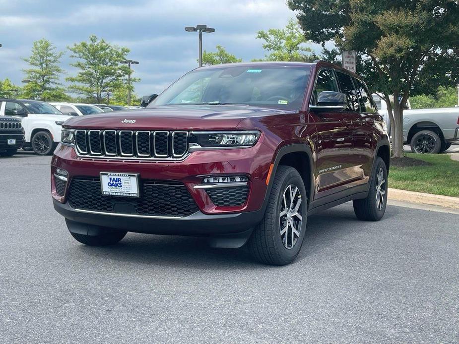 new 2024 Jeep Grand Cherokee car, priced at $40,296