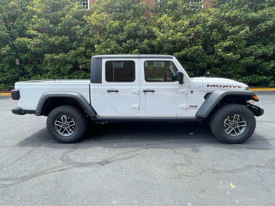 new 2024 Jeep Gladiator car, priced at $54,045