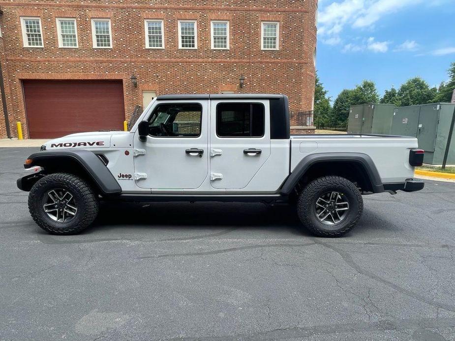 new 2024 Jeep Gladiator car, priced at $54,045