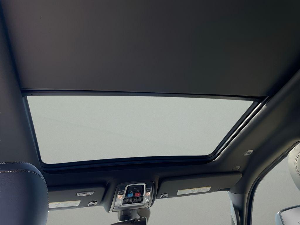 new 2025 Ram 1500 car, priced at $52,989