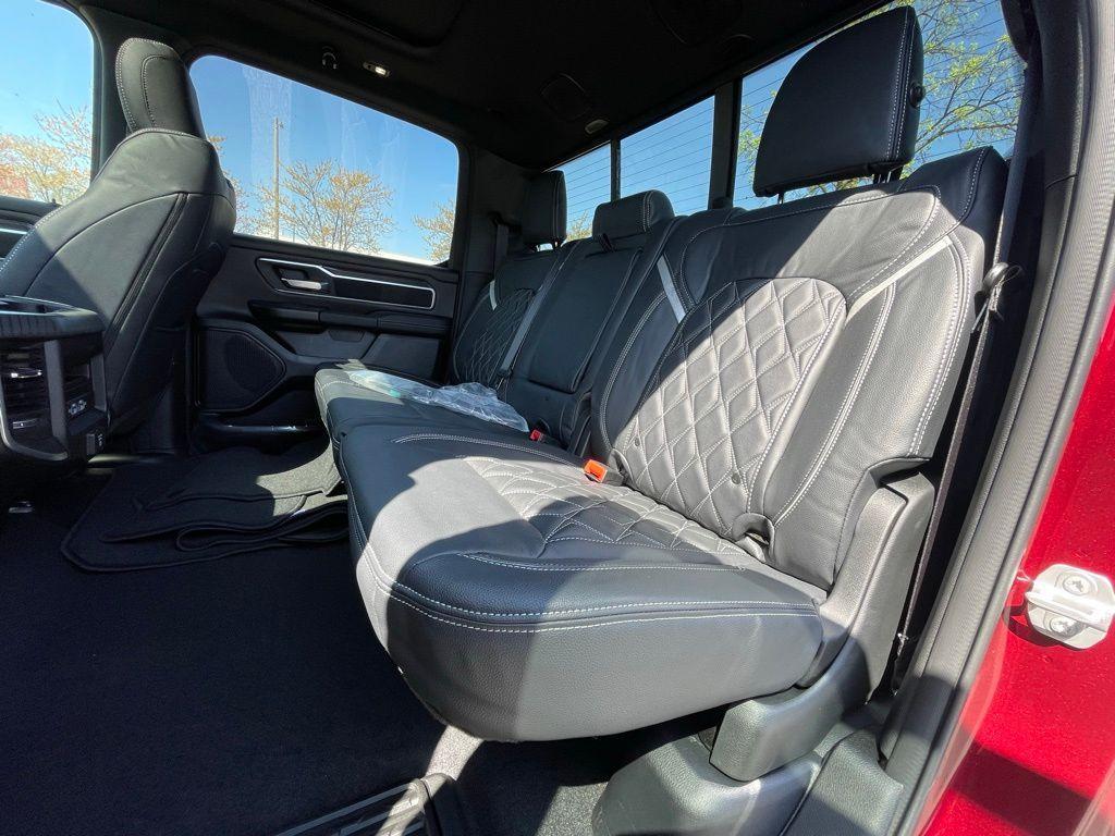 new 2025 Ram 1500 car, priced at $61,040