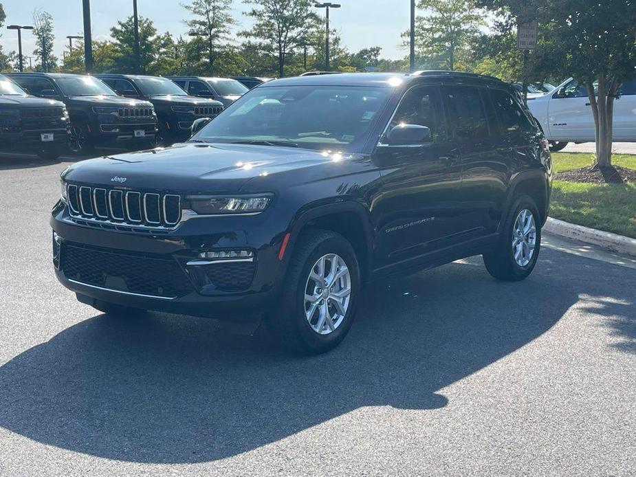 used 2023 Jeep Grand Cherokee car, priced at $32,978