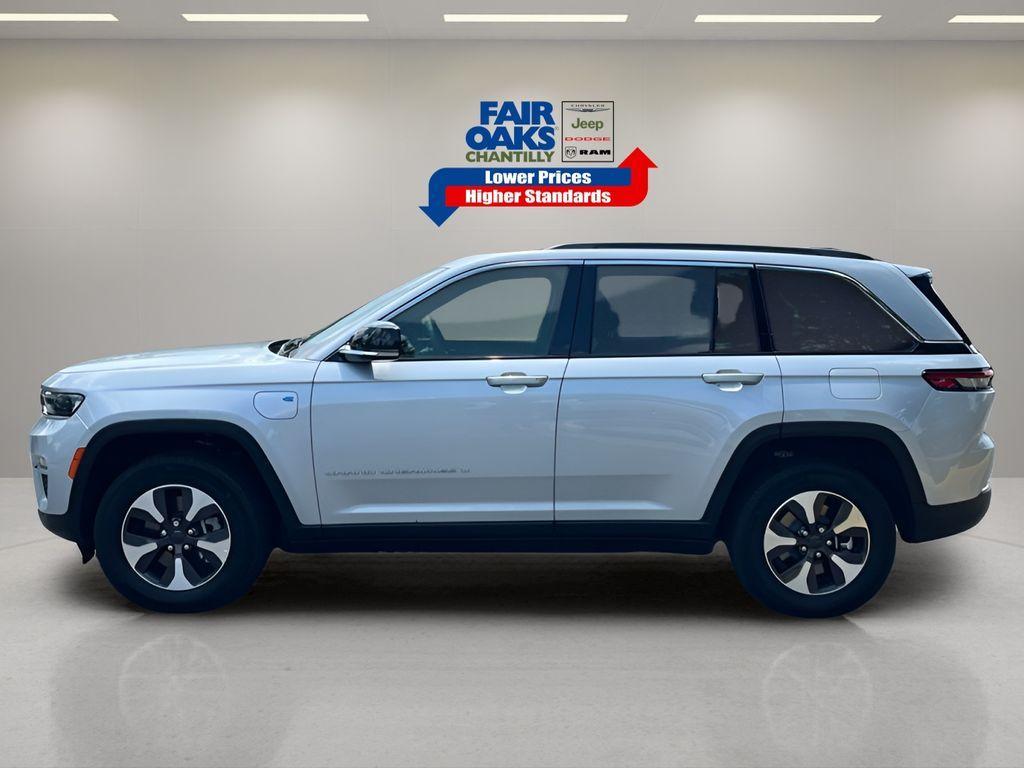 new 2024 Jeep Grand Cherokee 4xe car, priced at $33,123