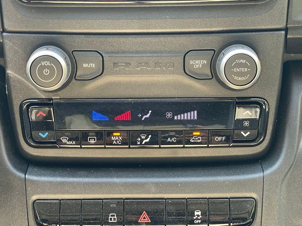 new 2025 Ram ProMaster 1500 car, priced at $45,762