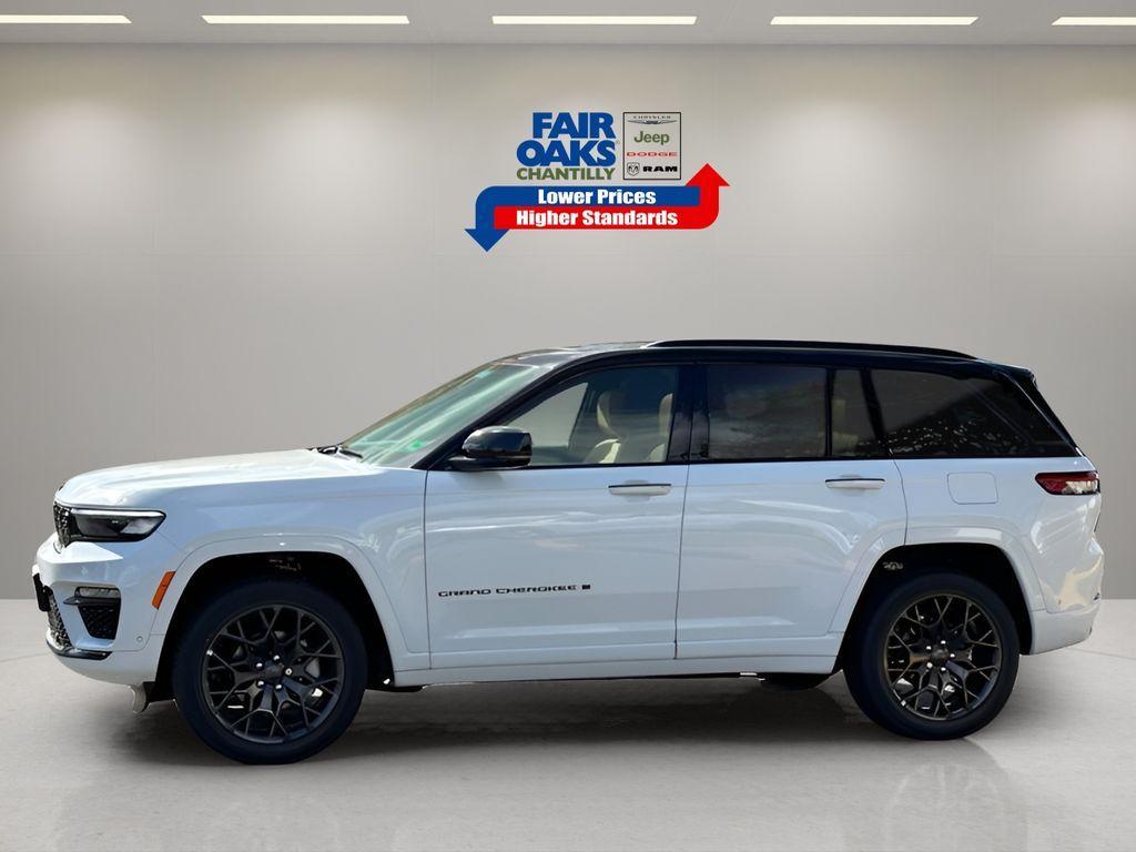 new 2025 Jeep Grand Cherokee car, priced at $61,578