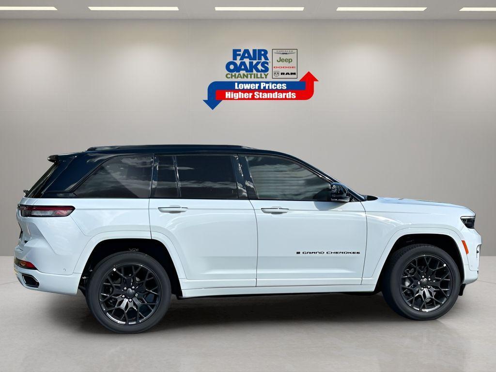 new 2025 Jeep Grand Cherokee car, priced at $61,578