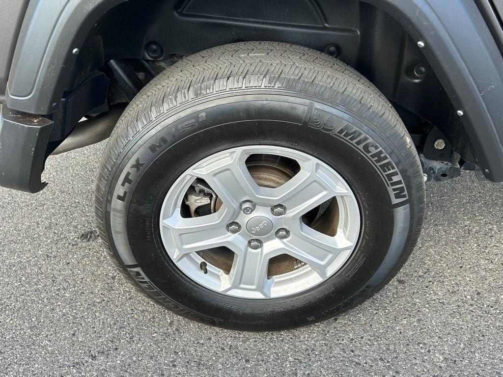 used 2022 Jeep Wrangler Unlimited car, priced at $28,120