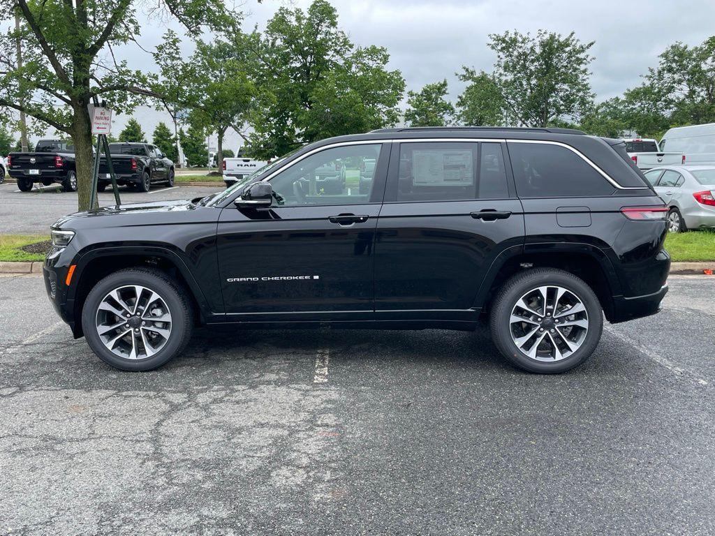 new 2025 Jeep Grand Cherokee car, priced at $55,784