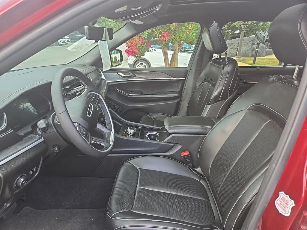 used 2024 Jeep Grand Cherokee L car, priced at $43,500