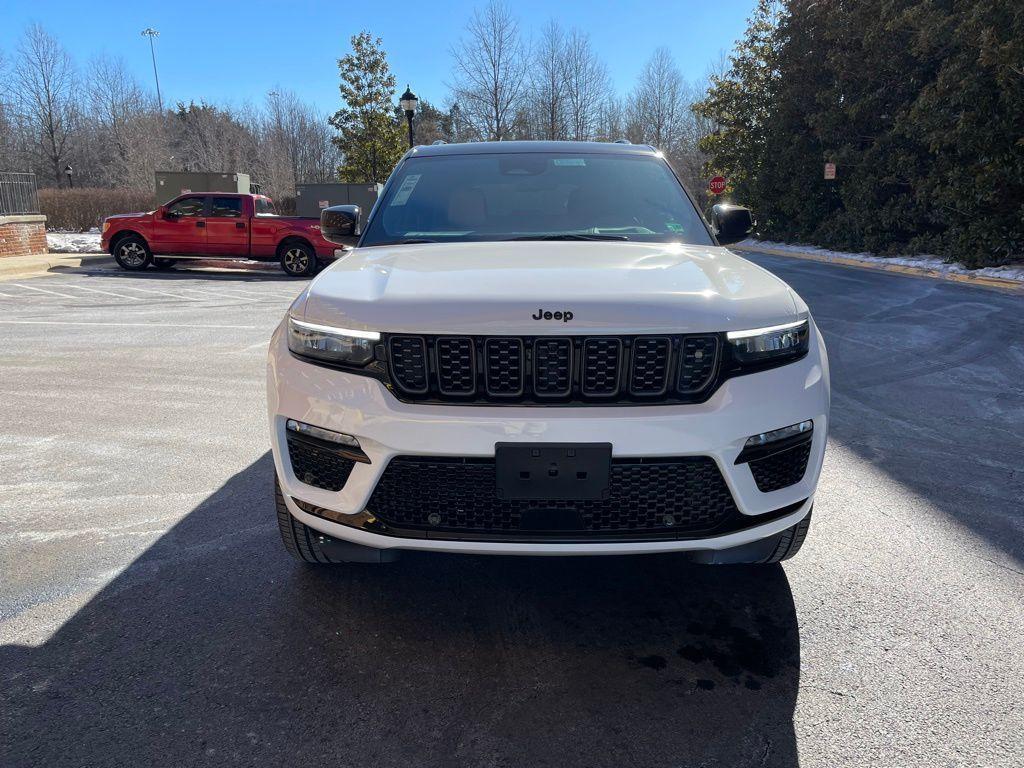 new 2025 Jeep Grand Cherokee car, priced at $65,126