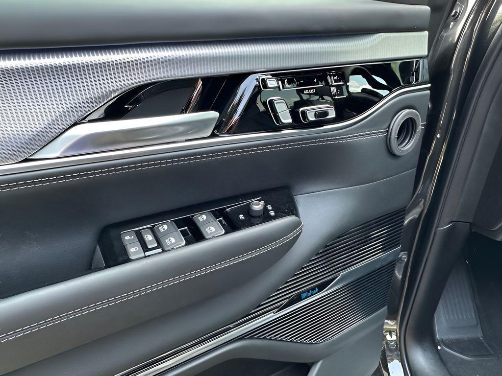 new 2023 Jeep Grand Wagoneer car, priced at $79,976