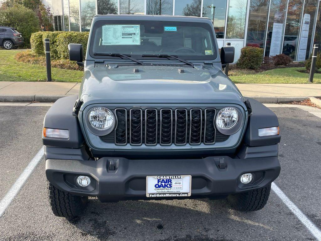 new 2025 Jeep Wrangler car, priced at $55,582