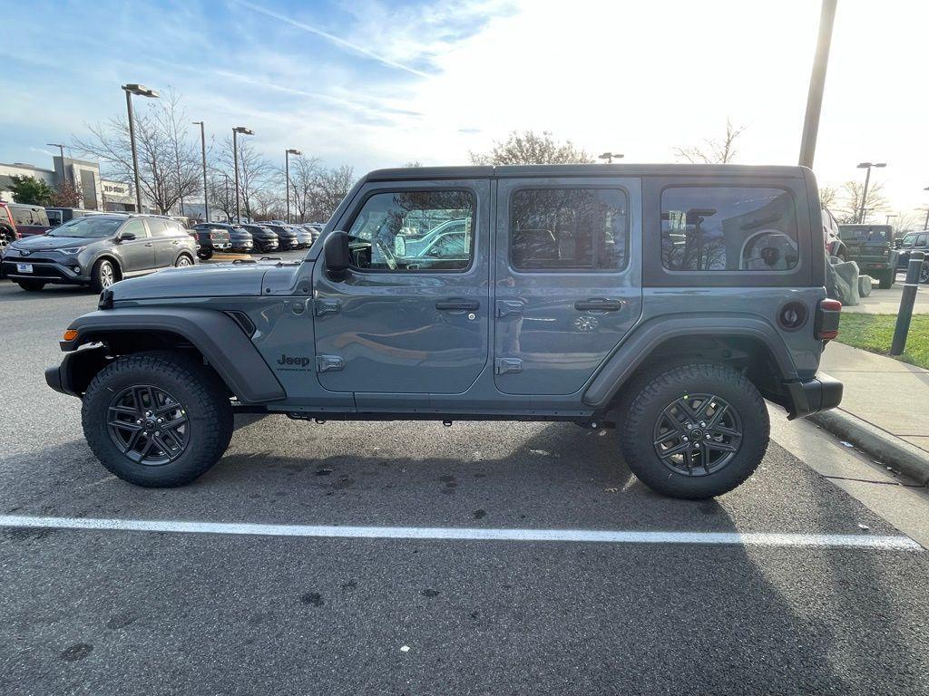 new 2025 Jeep Wrangler car, priced at $55,582