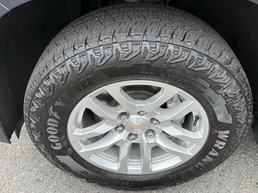 used 2023 Chevrolet Tahoe car, priced at $43,910