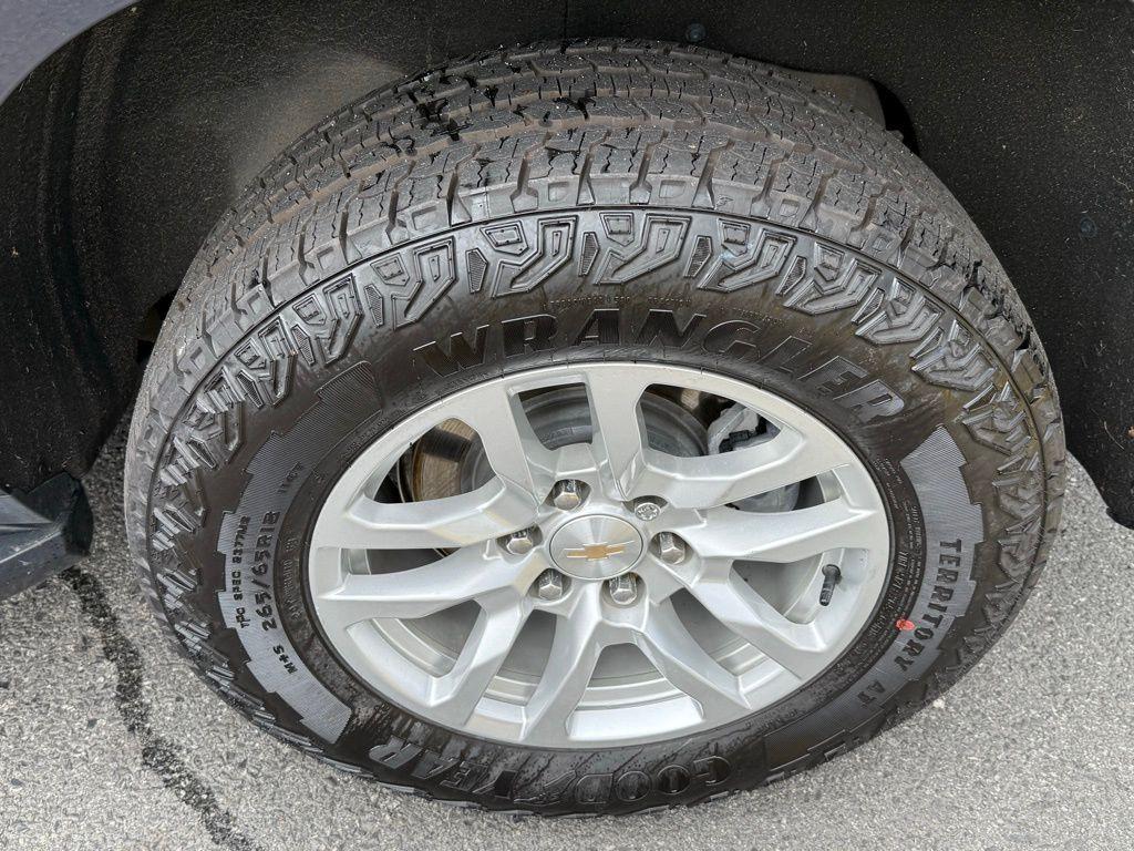 used 2023 Chevrolet Tahoe car, priced at $43,910