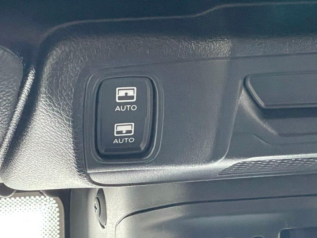 new 2025 Jeep Wrangler car, priced at $55,989