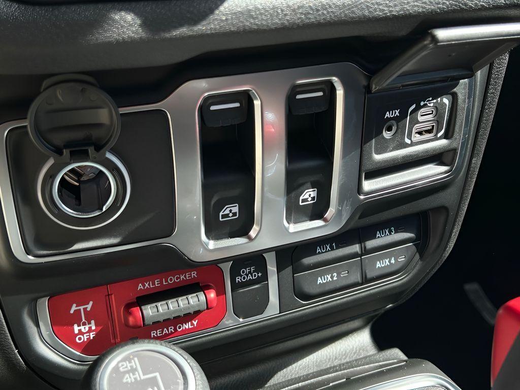 new 2026 Jeep Wrangler car, priced at $45,735