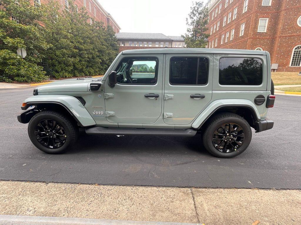 new 2024 Jeep Wrangler 4xe car