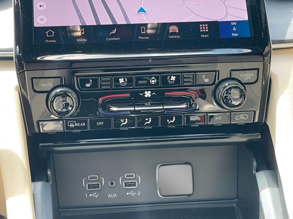 new 2025 Jeep Grand Cherokee car, priced at $49,833