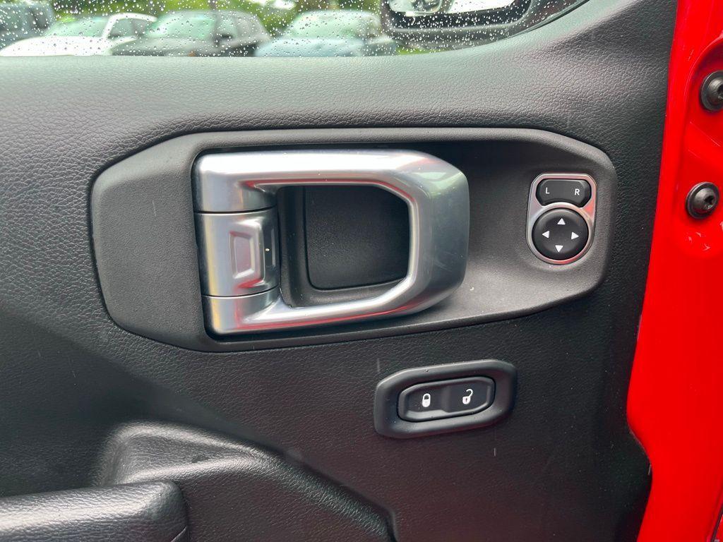 used 2022 Jeep Gladiator car, priced at $30,529