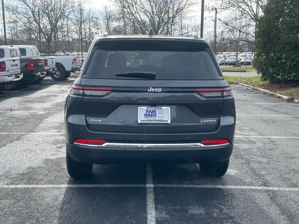 new 2025 Jeep Grand Cherokee car, priced at $49,344