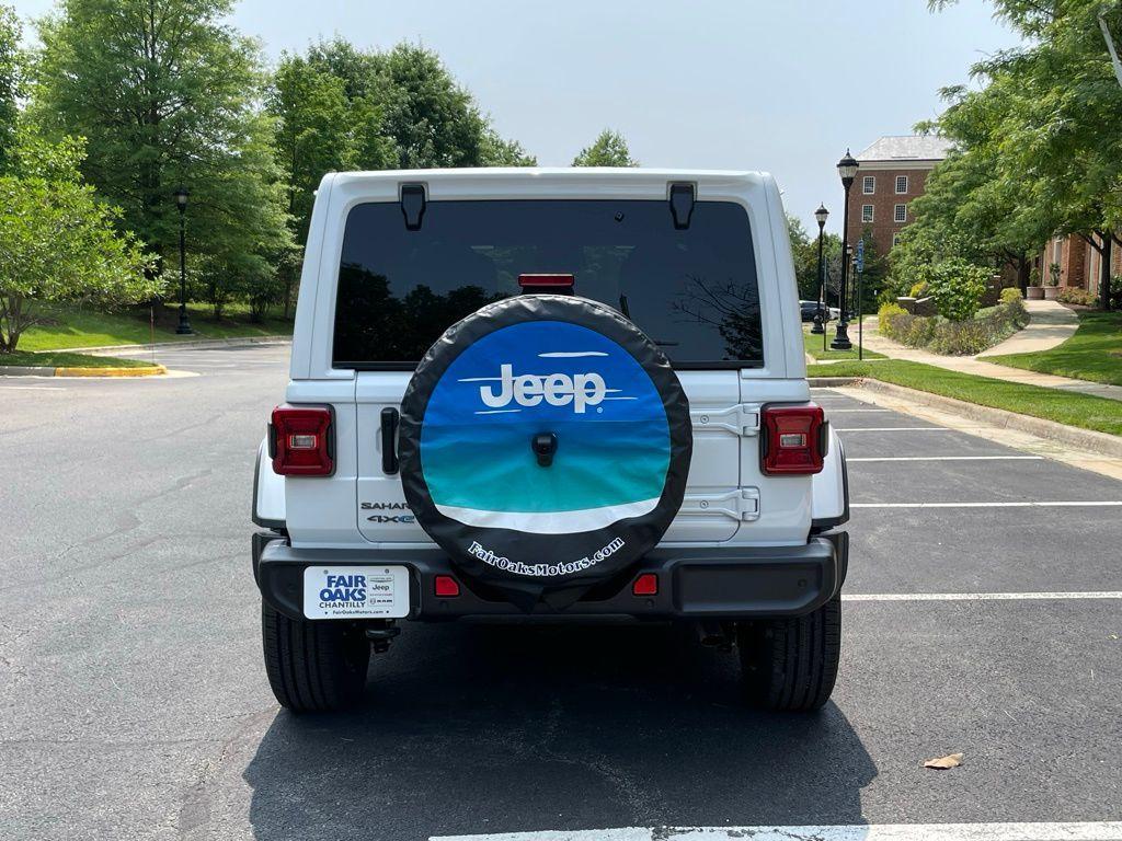 new 2025 Jeep Wrangler 4xe car