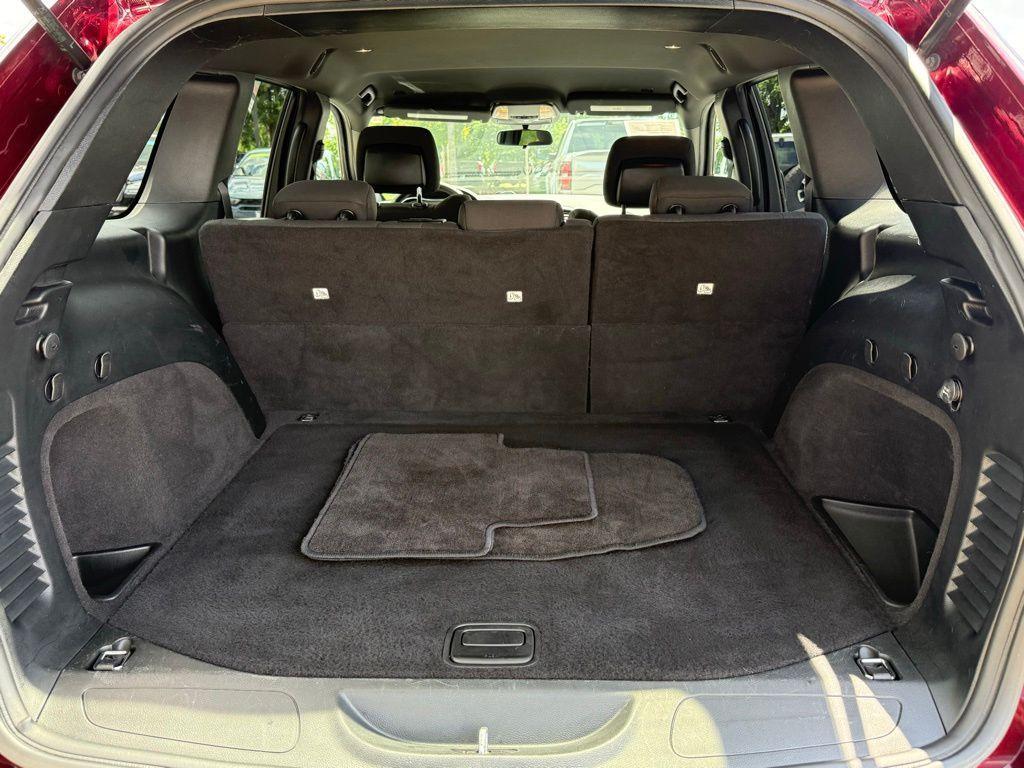 used 2018 Jeep Grand Cherokee car, priced at $13,249