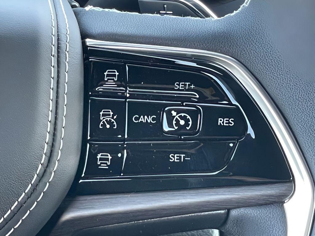 new 2025 Jeep Grand Cherokee L car, priced at $49,379