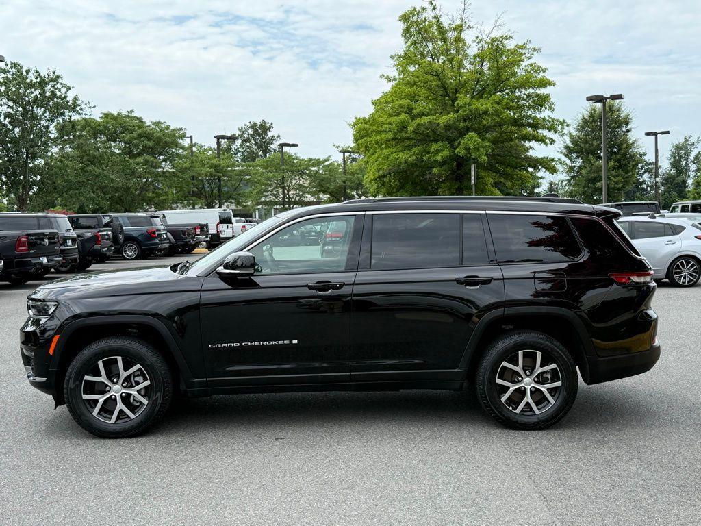 used 2024 Jeep Grand Cherokee L car, priced at $40,954