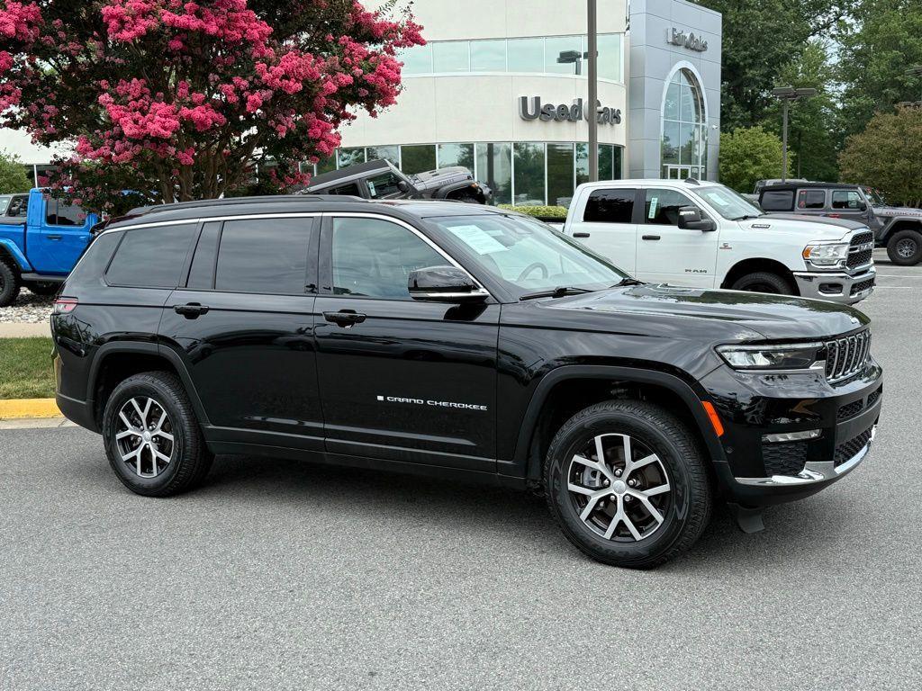 used 2024 Jeep Grand Cherokee L car, priced at $40,954