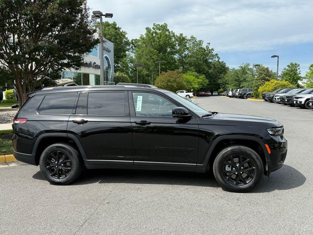 used 2024 Jeep Grand Cherokee L car, priced at $29,505