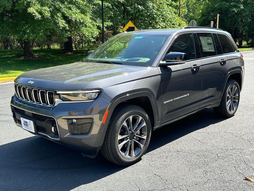 new 2025 Jeep Grand Cherokee car