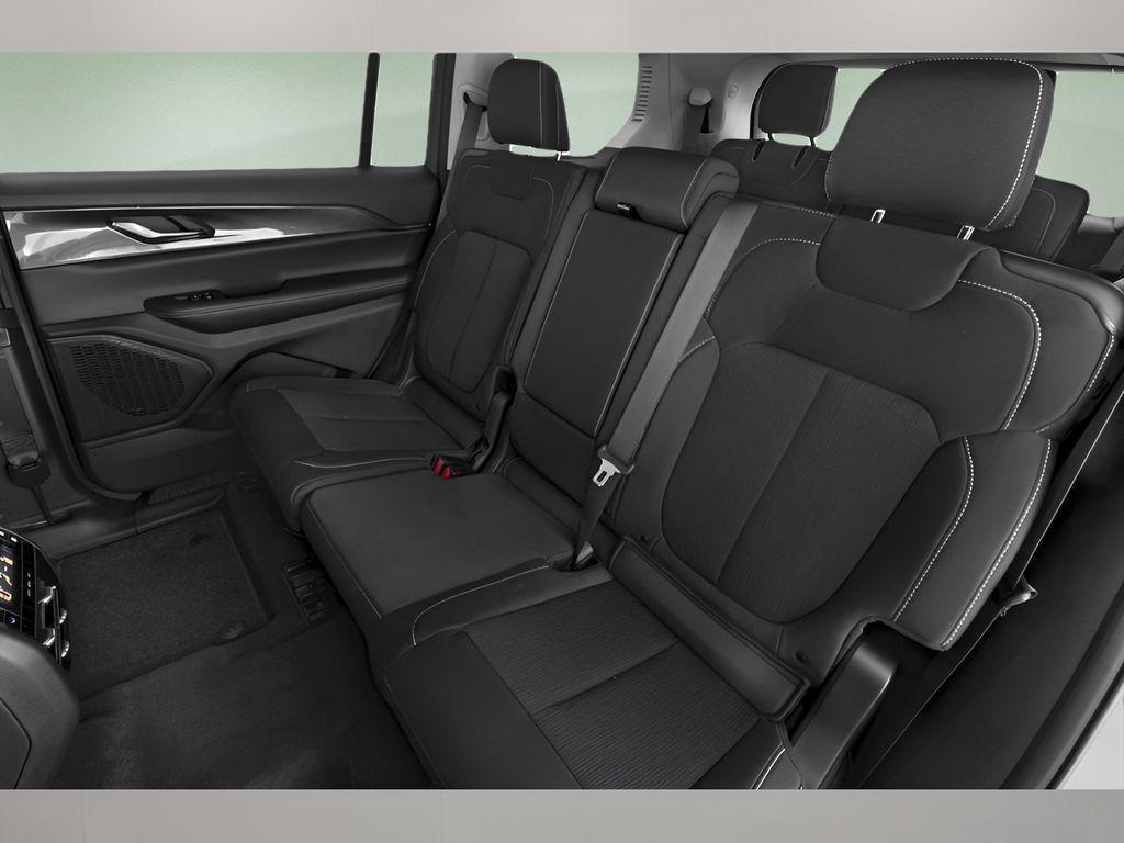 new 2025 Jeep Grand Cherokee L car, priced at $39,946