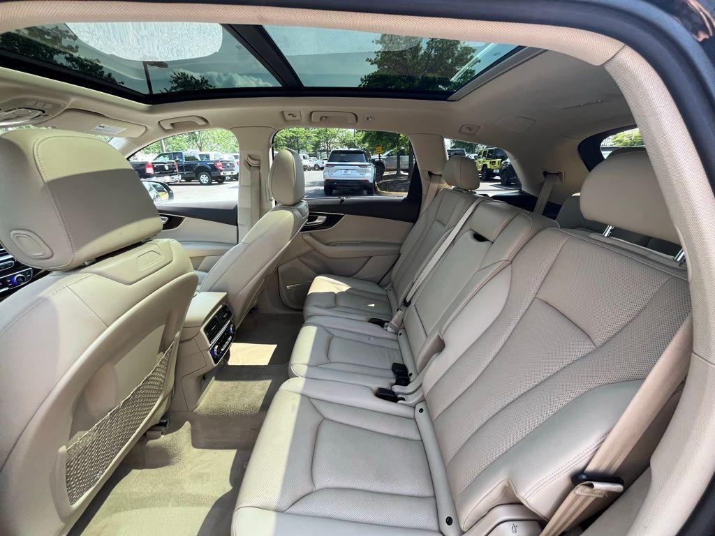 used 2019 Audi Q7 car, priced at $22,165
