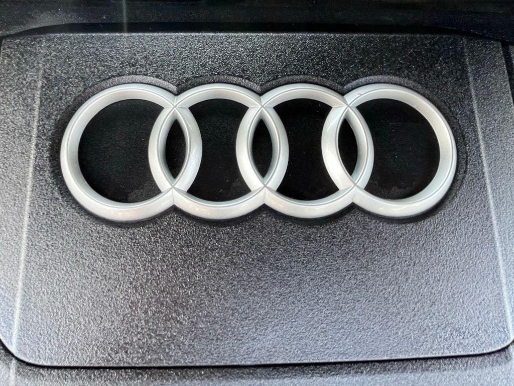 used 2019 Audi Q7 car, priced at $22,165