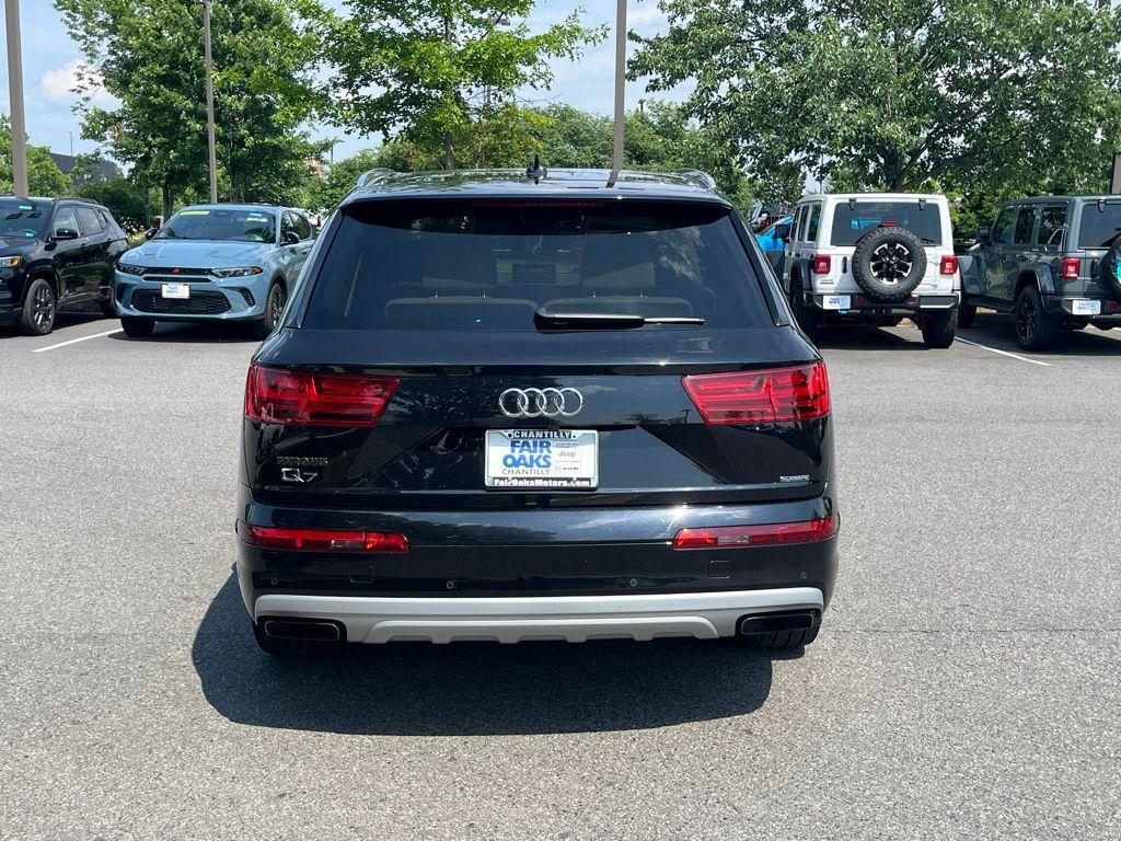 used 2019 Audi Q7 car, priced at $22,165