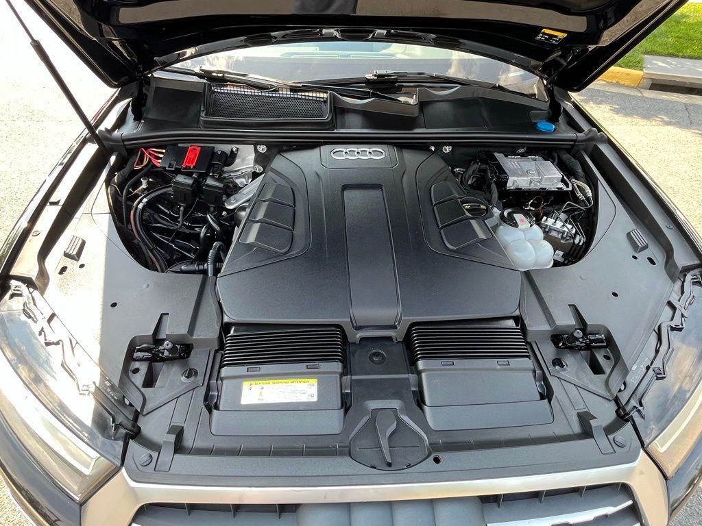 used 2019 Audi Q7 car, priced at $22,165