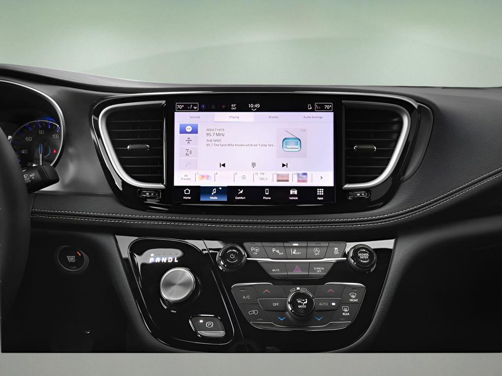 new 2025 Chrysler Pacifica car, priced at $43,776