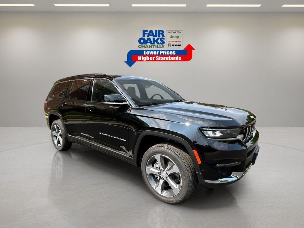 new 2025 Jeep Grand Cherokee L car, priced at $53,803