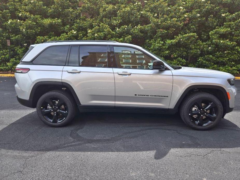 new 2024 Jeep Grand Cherokee car, priced at $44,798