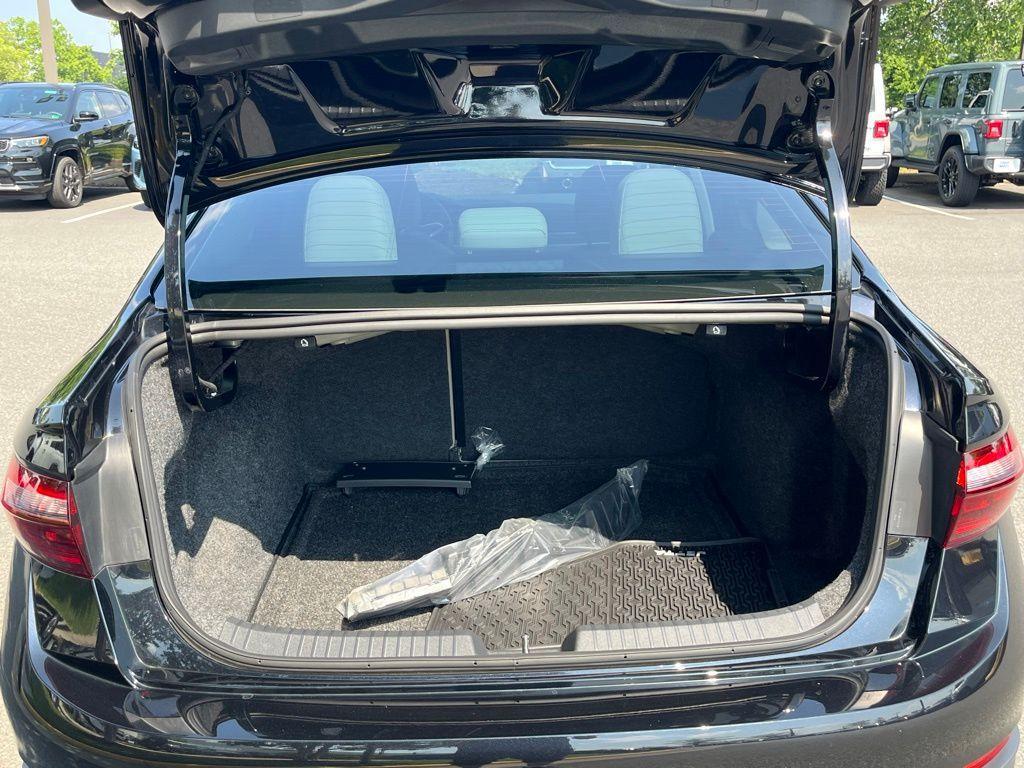 used 2024 Volkswagen Jetta car, priced at $21,889