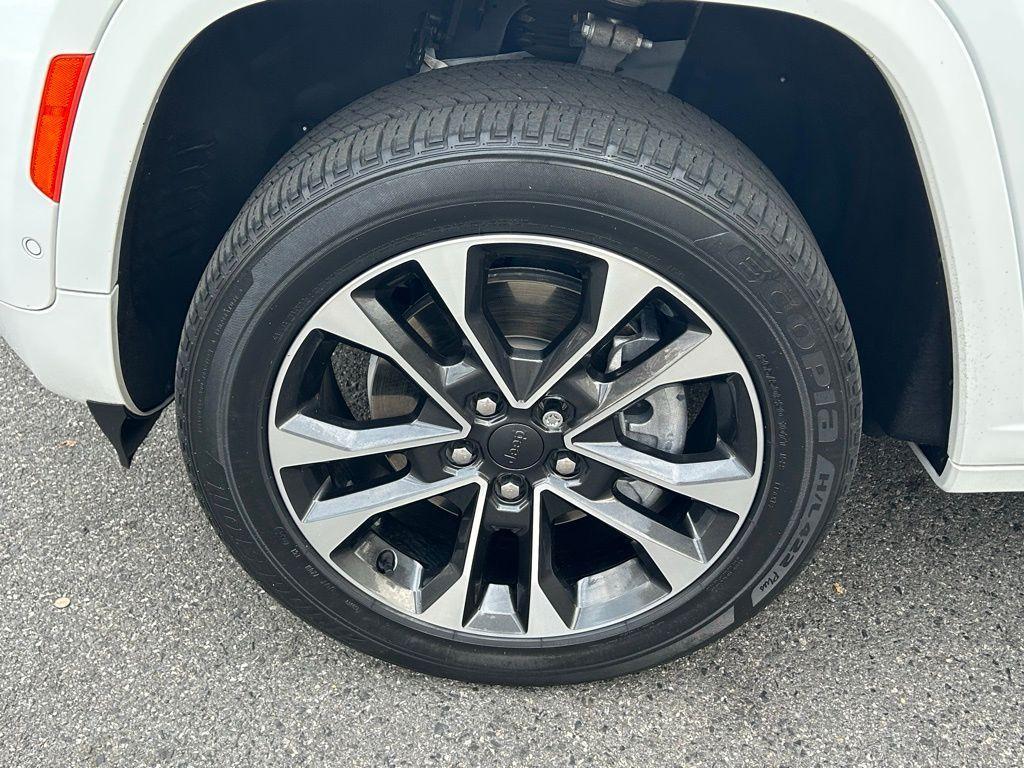 used 2022 Jeep Grand Cherokee L car, priced at $35,750