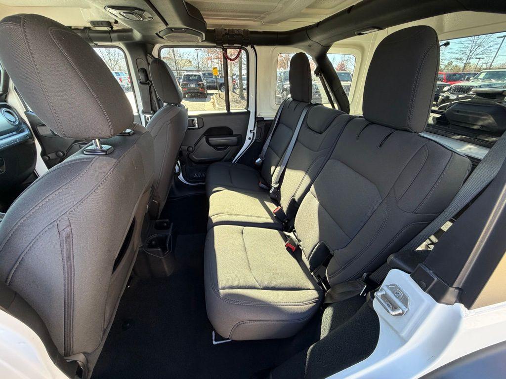 used 2022 Jeep Wrangler Unlimited car, priced at $33,150