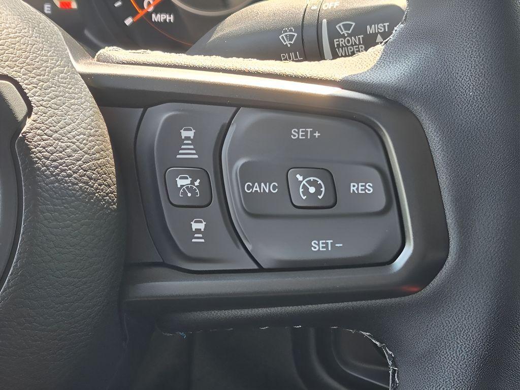 new 2025 Jeep Gladiator car, priced at $50,929