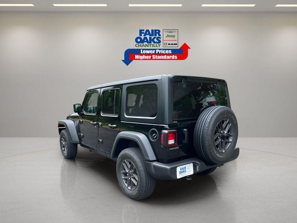 new 2025 Jeep Wrangler car