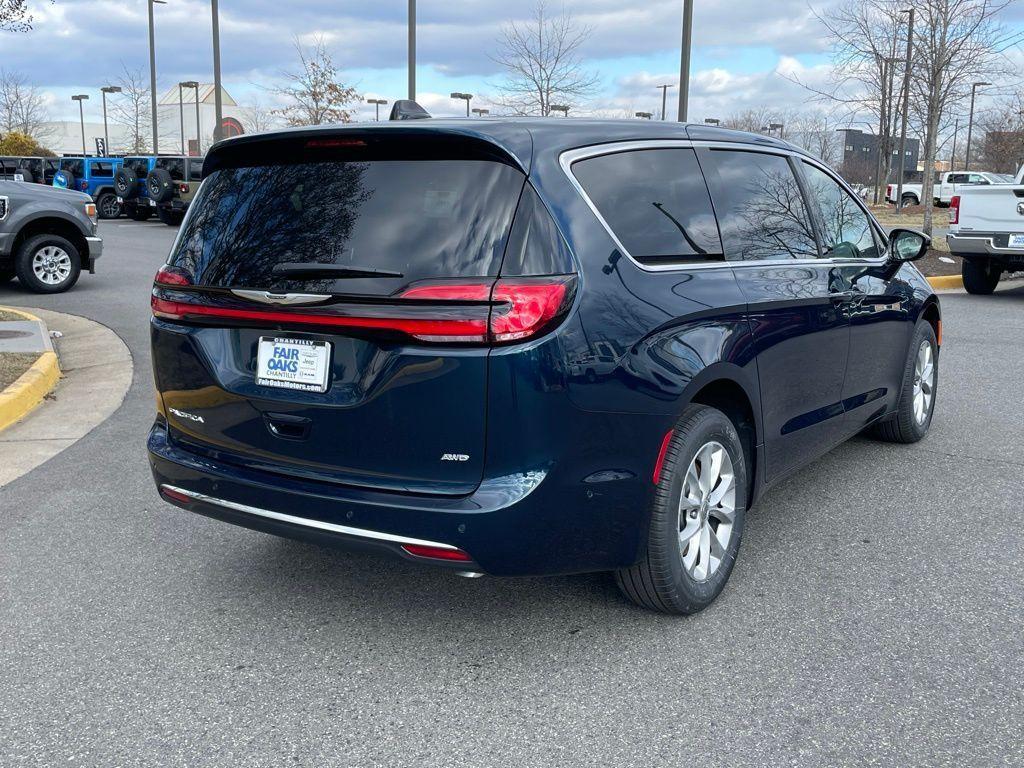new 2025 Chrysler Pacifica car, priced at $46,075