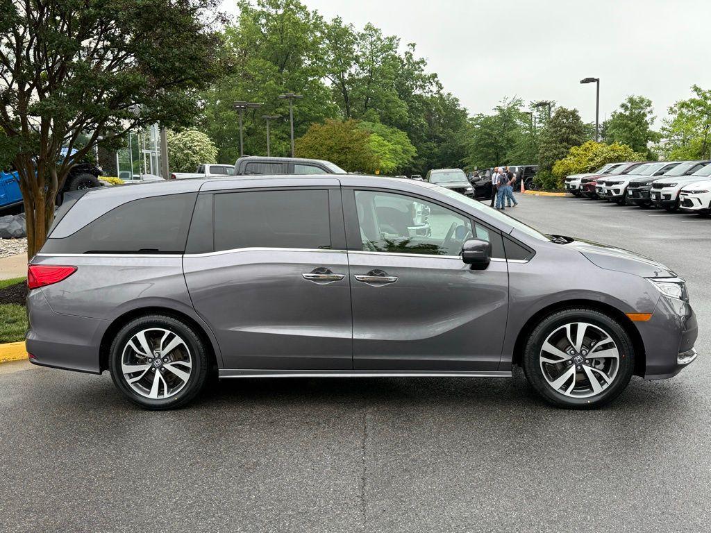 used 2023 Honda Odyssey car, priced at $40,045