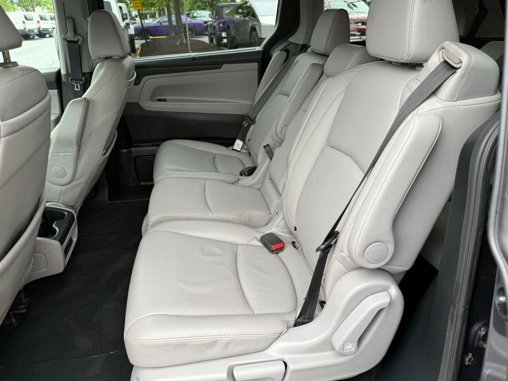 used 2023 Honda Odyssey car, priced at $40,045